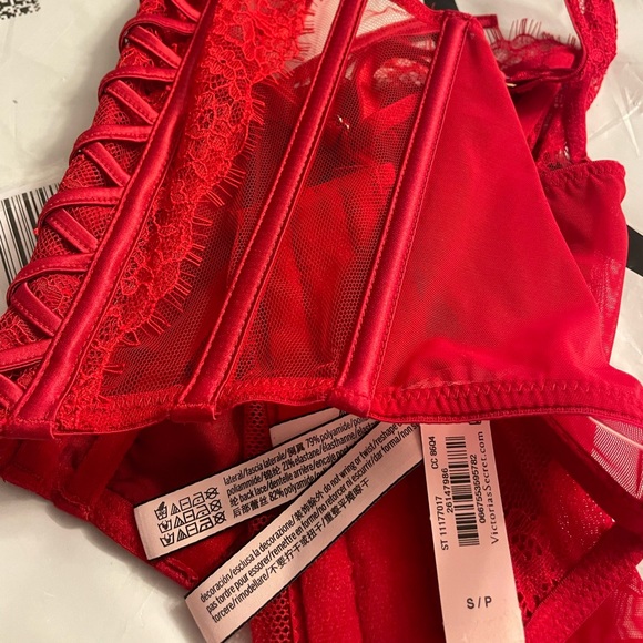 Victoria Secret - DREAM ANGELS
Unlined Lace-Up Corset Top   ST 11177017 - Picture 5 of 6